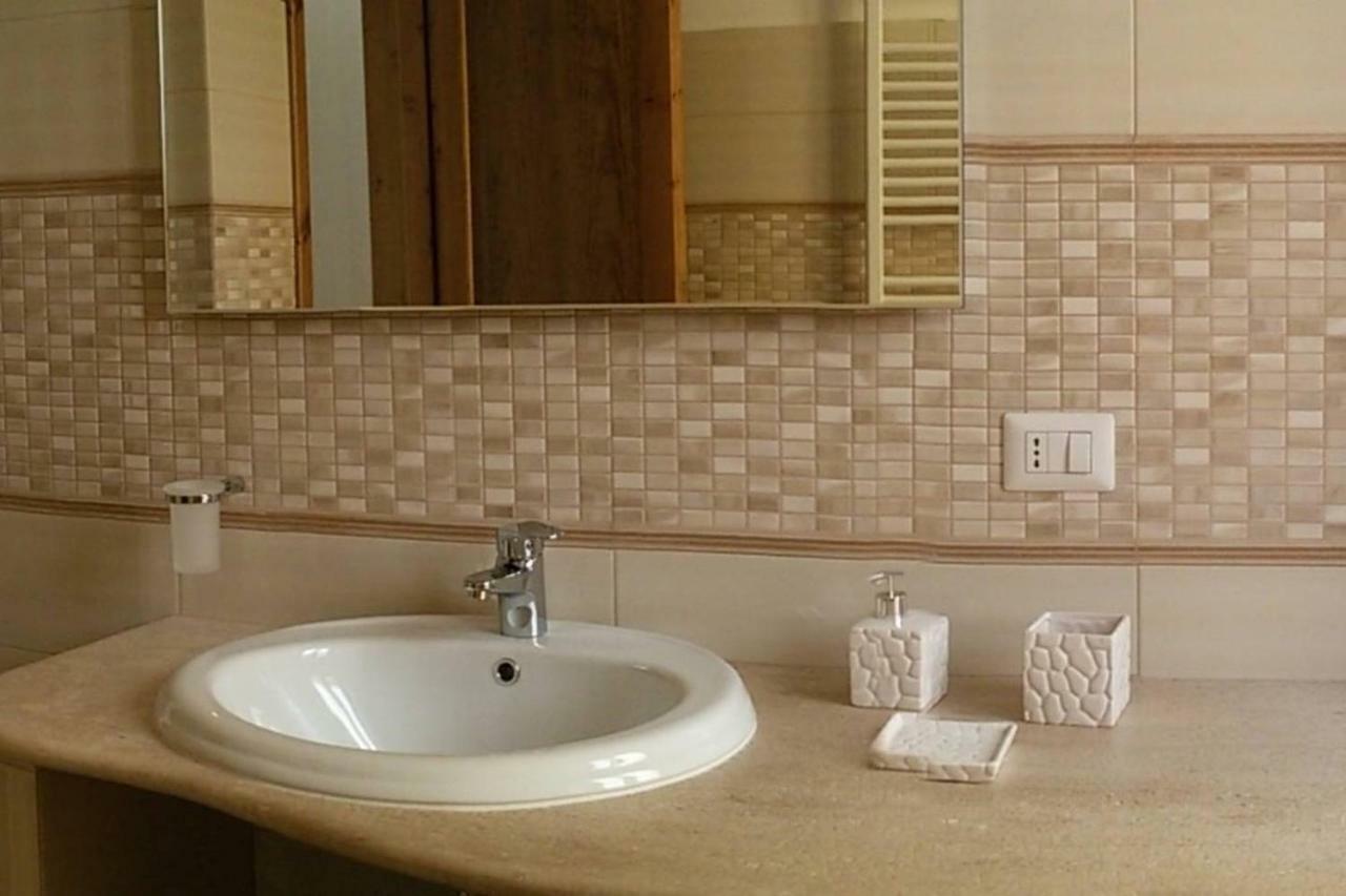 Casa Elena Apartment Dorgali Bagian luar foto